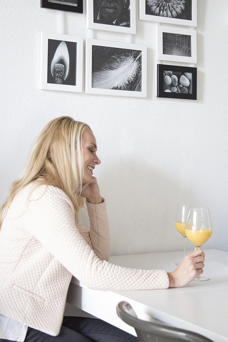 stas_wall_strip_klettband_aufhangung_wand3